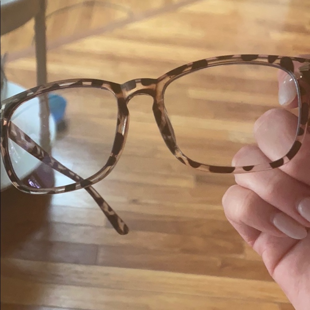 Reading glasses